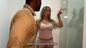 Hot busty MILF can'_t control herself and offers herself to the plumber with a big cock - Monique Fuentes