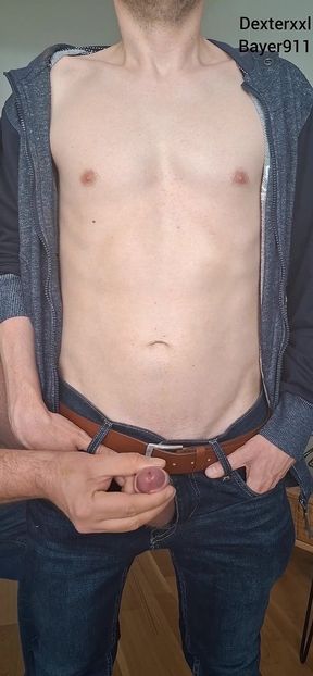 Sexy Skinny Young Get Milked From Stepdaddy Hand
