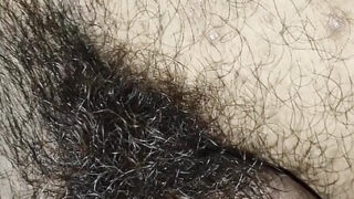 Kypsä isä raaka anaali nussii nuorta karvaista intialaista lutkaa ulkona kuumalla kermalla