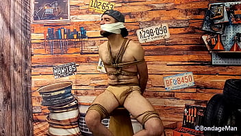 Edgard tied up and gagged | Behind the Scenes