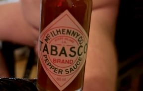 FEUER IN DER HARNRÖHRE Pures Brennen für den fixierten Sklaven