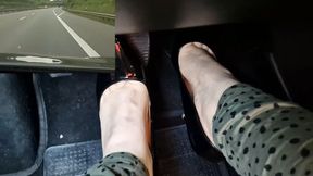 Driving at full speed in high heels - Close up of feet 4K