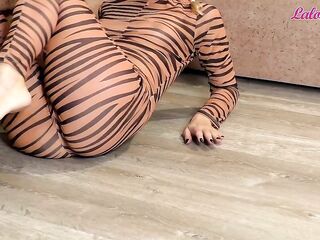 Tigress sucks, screws and gets cum in her throat. How pretty it's!