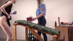 Sissi 8 Spanking Machine - Ass Whipping
