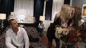 Sexual threesome Allison Pierce and Nikki Rhodes are sluts
