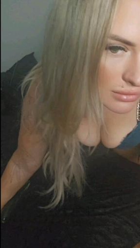 Make myself cum with a cucumber