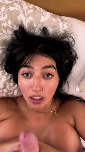 Hungover Pakistani Slut Gets a Huge Facial