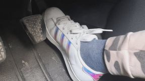 Tennis shoes wmv