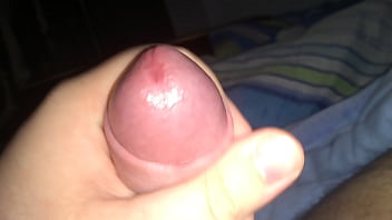 Procurando mulheres pra fazer uma chamada de v&iacute_deo no zapzap totalmente discreto, quero ver uma buceta bem gostosa e gozar, se tiver interesse me add e me chama la no privado