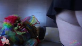 maid julie fucks gibby