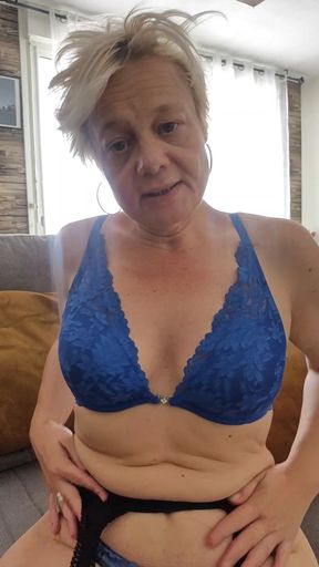 I Play with My MILF Slut Pussy in POV