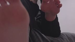 Fetish - Beneath my sole, your face (POV)