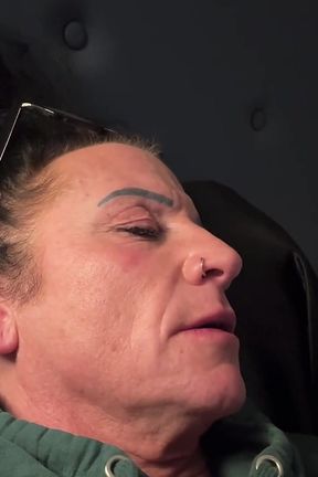 Kandys Bedtime Sneezing