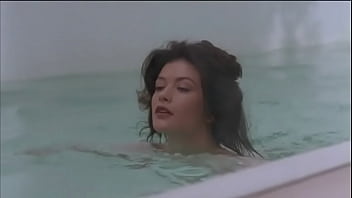 Catherine Zeta-Jones - Splitting Heirs