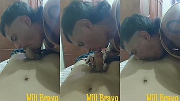 O novinho que trabalha comigo gamou na minha mamada, veio aqui em casa hoje e queria me comer