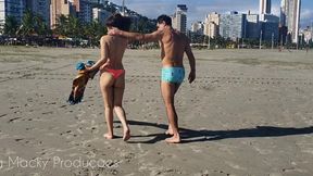 big macky encontra amanda borges na praia, ela levou um cano, mas nao perde tempo e vai pra casa do daddy roludo
