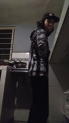 Preparing Food in Sexy Style