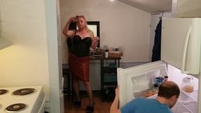 guy decides to dress as woman to do girls night out