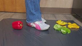 Chrissy food crush in puma shoes