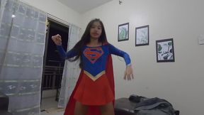 4K Supergirl