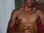 "Placer Masculino en Solitario: Sesión Íntima y Real"