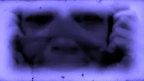 Julia shows off her horny wet pussy on camera to turn you on