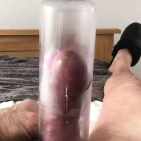 Cumming in cockpump