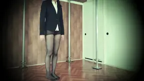 Office nympho girlfriend tied up in Shibari bondage