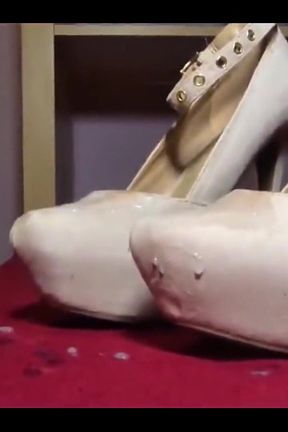 My Slave Cum on My High Heels