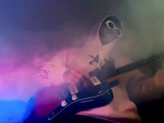 Ele não é homosexual só chupa pau