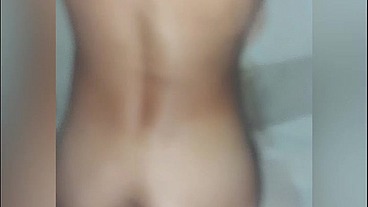 HERMANASTRA DE MI VECINO ACEPTO MI PROPUESTA DE UN VIDEO A CAMBIO DE DINERO PERO SIN QUE SE LE VIERA LA CARA ... PORQUE LA CUARENTENA ESTA RUDA