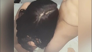 HERMANASTRA DE MI VECINO ACEPTO MI PROPUESTA DE UN VIDEO A CAMBIO DE DINERO PERO SIN QUE SE LE VIERA LA CARA ... PORQUE LA CUARENTENA ESTA RUDA
