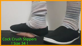 LittleShoes - Cock Crush Gym Slippers Size 34 | 031A