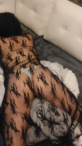 I masturbate in front of a stranger