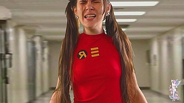 Ziva Fey - Nerdy Bratty Giantess