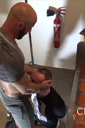 2484 Fucked Bareback by Matur Eboy in Public Toilets