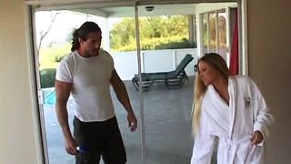 Fit stud comes over to hot blonde&#039;s house to give a massage and ends up fucking her