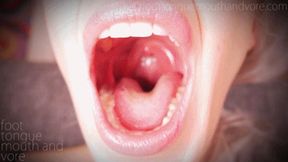 Riley's Big Wide Yawns