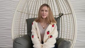 Russian beauty Una Fairy gets fucked hard in latex