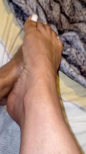 Oily feet