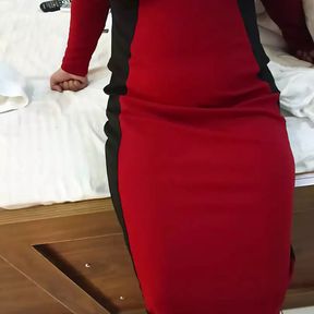 Red hot dress me girlfriend ko Oyo me bula k choda..part 1