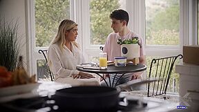 Vivianne Desilva - Oiled & Wet Stepmommy In Hd