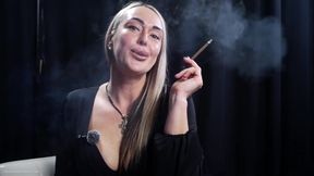 Seductive Smoking with a Mature Lady
