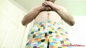 ”Unshaved muscled gay Seg spread wide his legs & lets his prick & balls be consum”