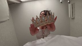 Jerk off to the Giant Bride under her dress bb