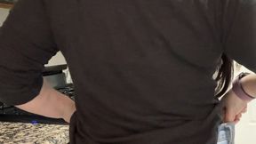 Part 1: Kitchen Cleaning Farts - Thick MILF Blasts in Tight Jeans