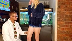 18blondteen doctor finger fucking my tight pussy