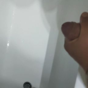 Cum in bathtub