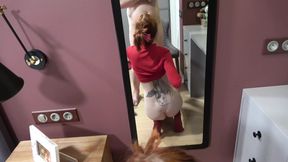 Nerdy Babe with a Tatoo Gives a Blowjob