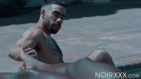 Hunk Papi Suave takes anal BBC from muscular DAngelo Jackson